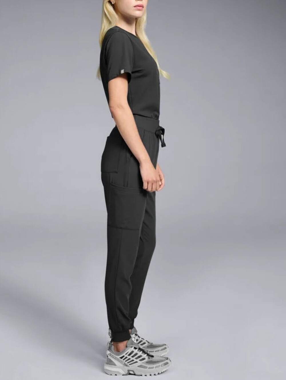 Hypothesis Black Crewneck Top And Jogger Pants Scrub Set
